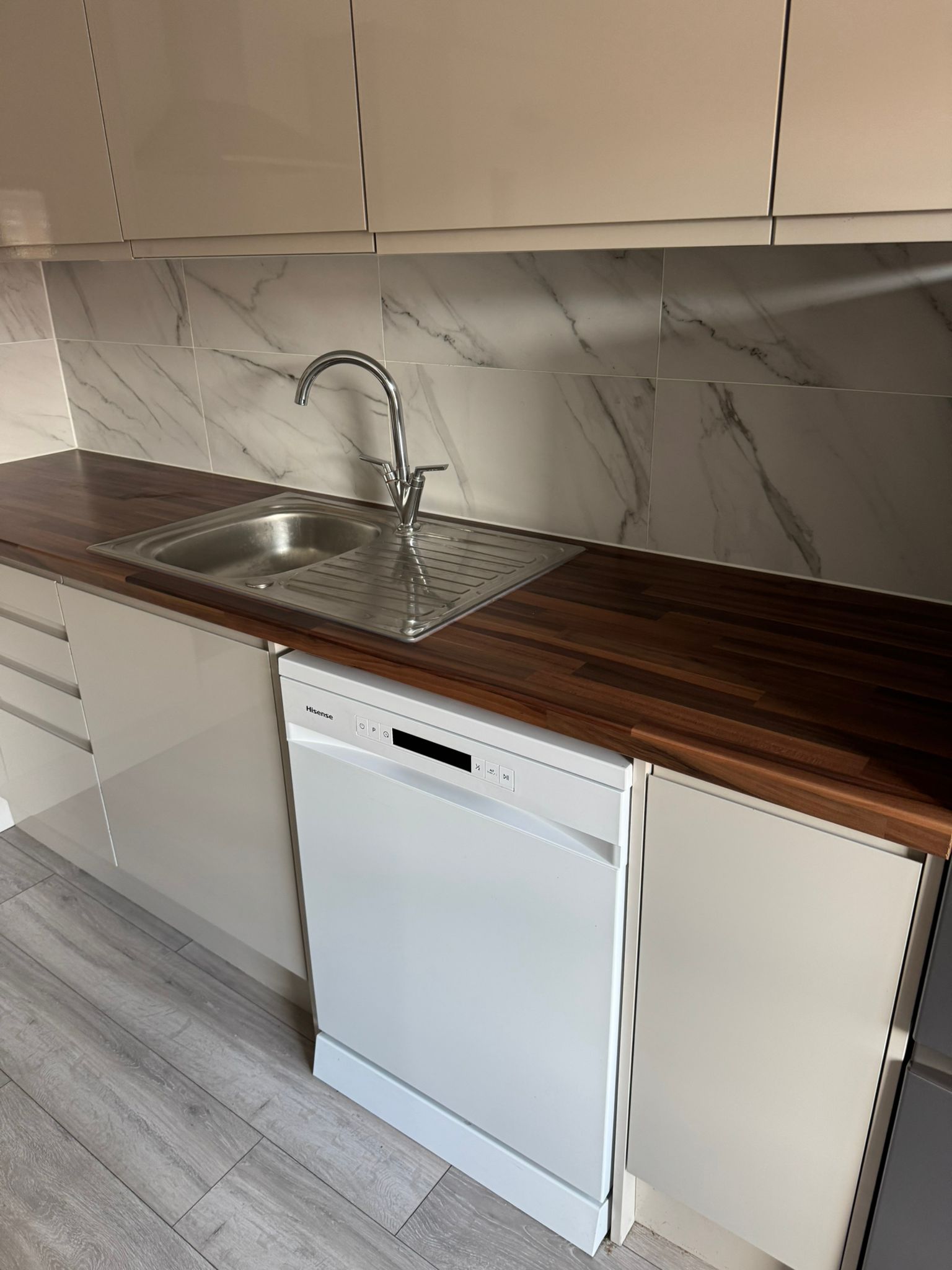 Kitchen hob and surfaces cleaned